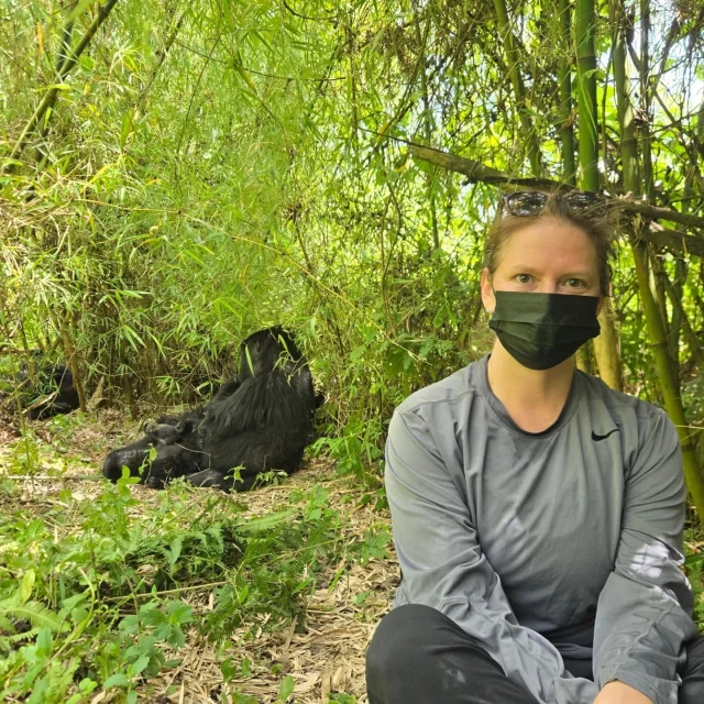 More gorillas! Here are some of my favorite memories of my gorilla trek. I also posted a blog about it with more photos and info. 🦍❤️
.
.
.
#gorilla #gorillatrek #gorillatrekking #mountaingorilla #babygorilla #silverback #endangeredspecies #rwanda